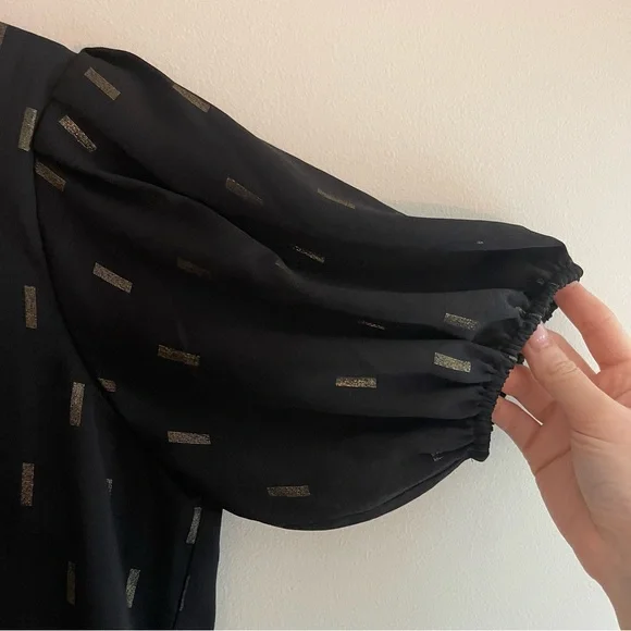 Madewell Metallic Jacquard Puff Sleeve Top - Picture 9 of 16